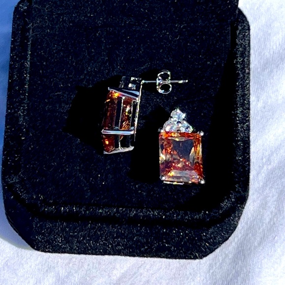 24 Ct Champaign Topaz Diamond Stud Earrings White Gold Gemstone NEW - Picture 5 of 7